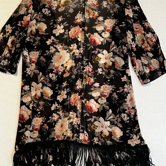 Ember Womens XL Open Front Sheer Kimono Boho Dark Romantic Floral with Fringe - Picture 10 of 11